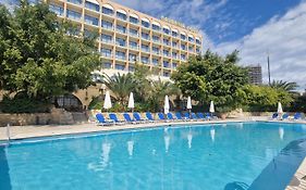 Navarria Hotel